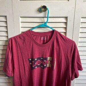 Levi’s American Flag Logo T-shirt, Large, Red
